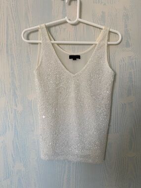 Jeans Votrenom White Sequin V-Neck Vest Top
Size S